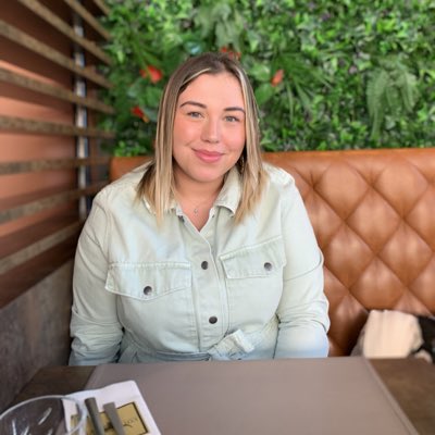 Larachiche1's tweet photo. #NouvellePhotoDeProfil https://t.co/HD40AtrjPn