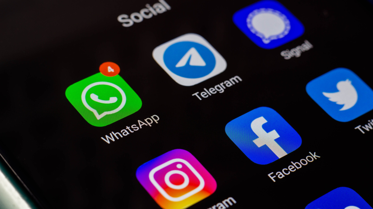 gogliness's tweet photo. In the Russia-Ukraine information war, encrypted messaging apps provide opportunity and risk https://t.co/aJOe3slT3p https://t.co/I3EzrpG86O