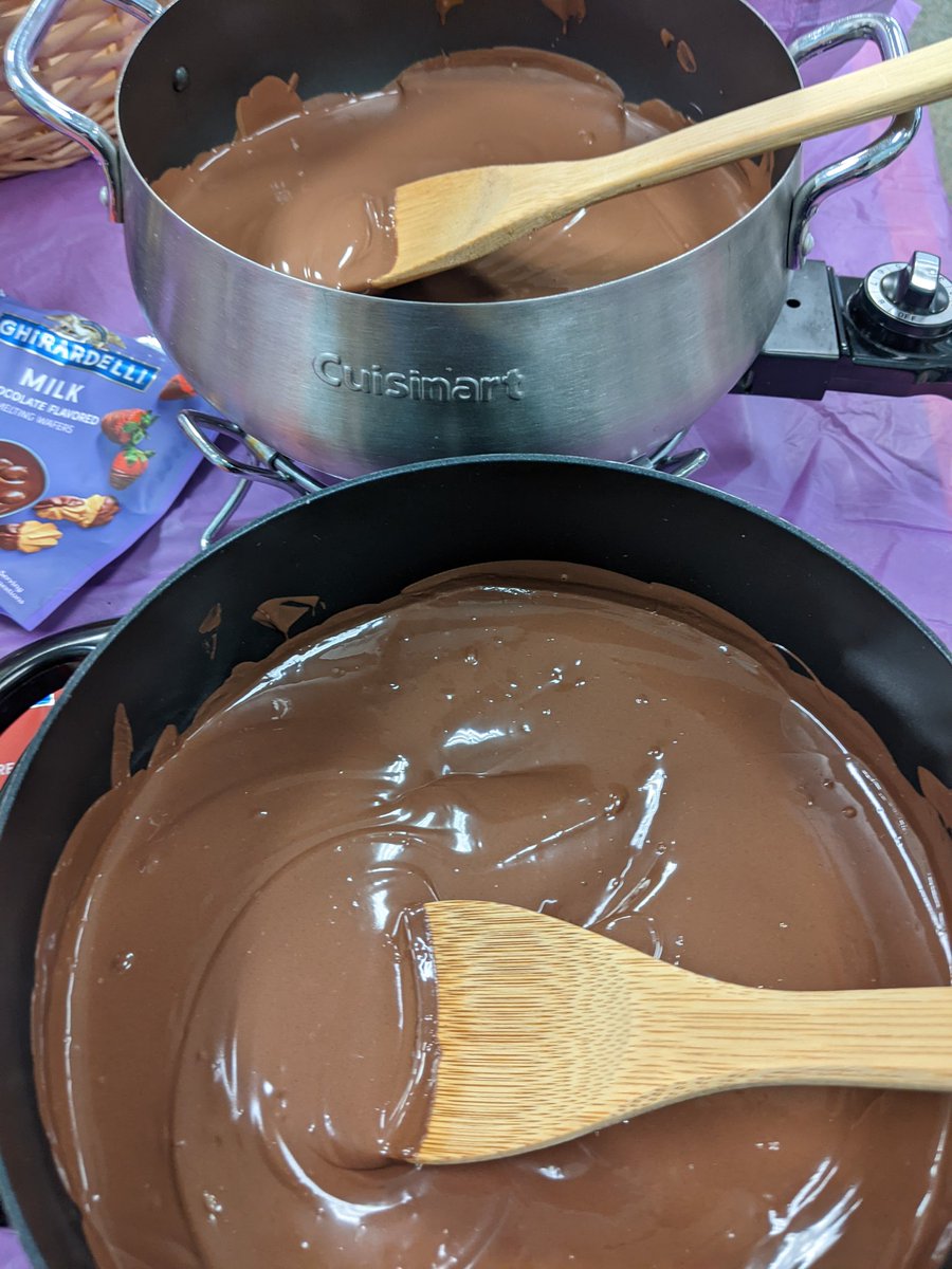 GHELibraryMedia's tweet photo. In honor of Wacky Wonka Week PTA graciously provided Chocolate Fondue for staff! @greenhopePTA @GreenHopeES @GHELibraryMedia https://t.co/JkdceCsgff