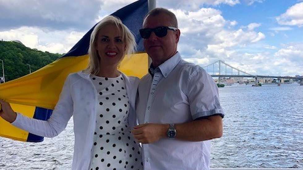 John-Terje står klar til å reise for å hente kjærasten og hennar to søner ut frå krigsområdet(pluss) dlvr.it/SKxJ6g