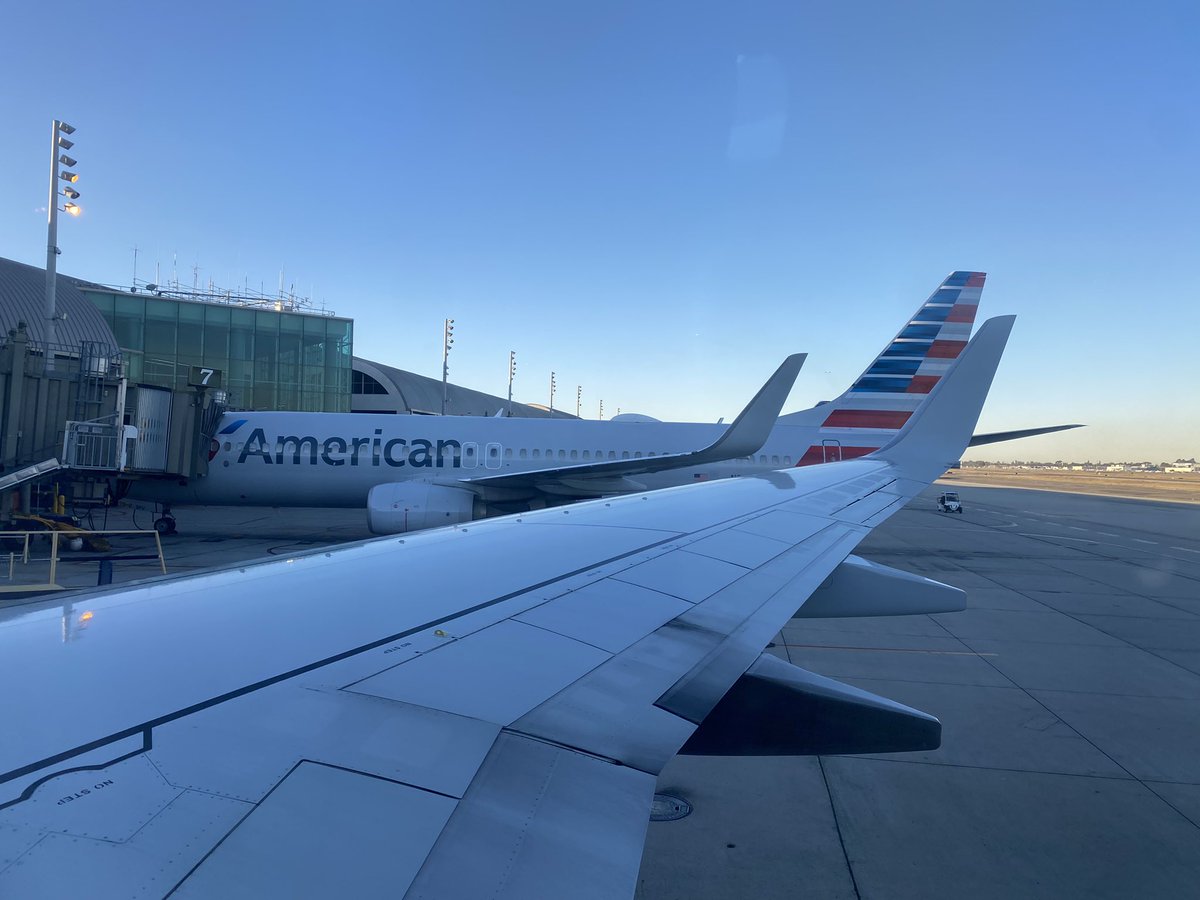 On the way to Chicago for #ABATECHSHOW to join up with the @CASEpeer, @MyCaseInc, @SolunoLegal, and @WoodpeckerDocs teams. Can’t wait to see you, meet you, and talk all things #legaltech.

#TECHSHOW #TECHSHOW2022 #ABATECHSHOW2022
