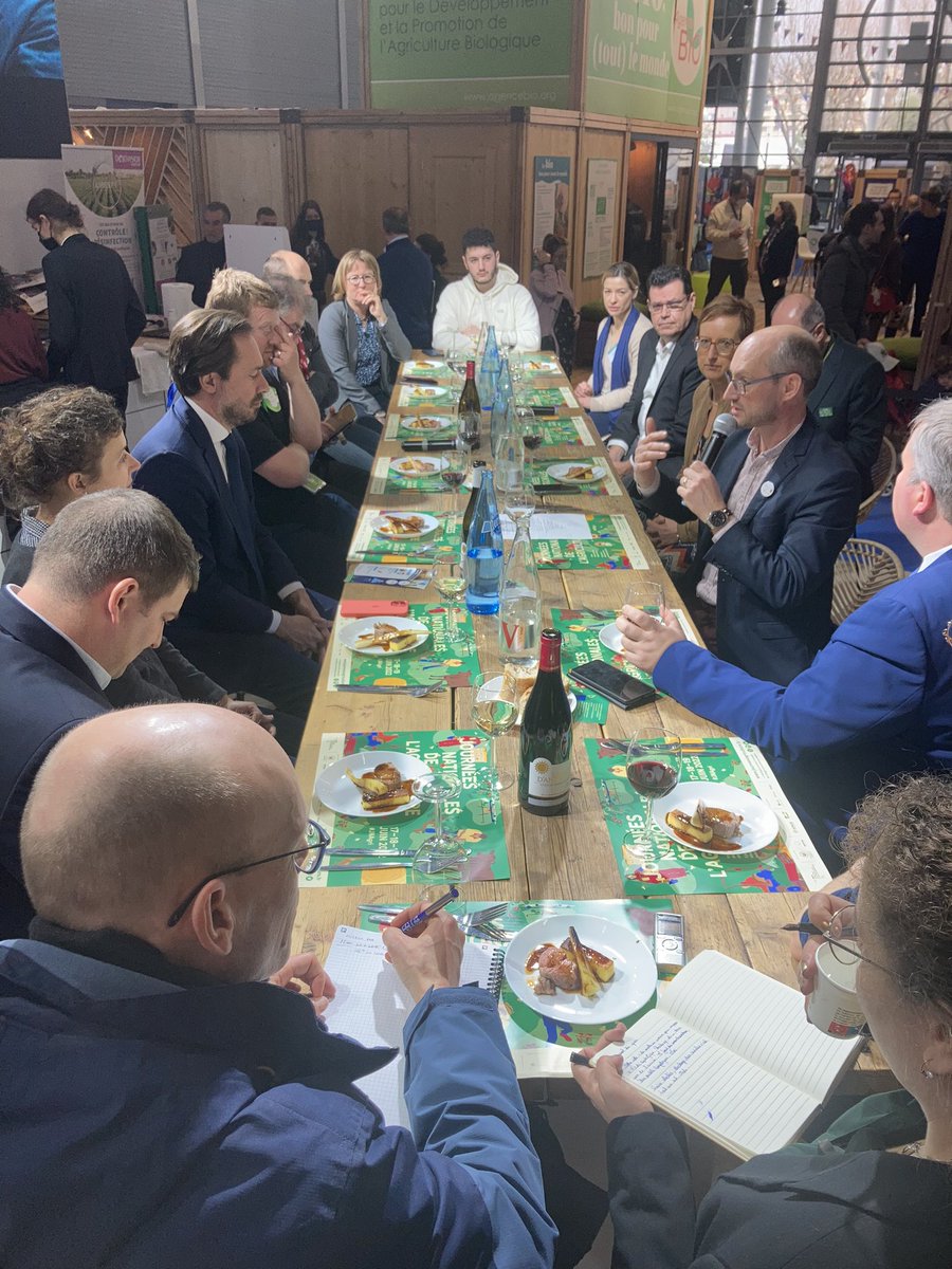 VAESKEN Negociant tweet media