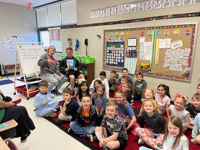 NTH_STEM's tweet photo. STEM students read to students at Mount Vernon Elementary school this morning to celebrate #ReadAcrossAmerica Day and Dr. Suess' Birthday. @Hall_Schools @nhhsprincipal @NorthHallHigh @DrSeuss @MrsRiley_MVES @MVESGainesville https://t.co/ob7rdjv1qE
