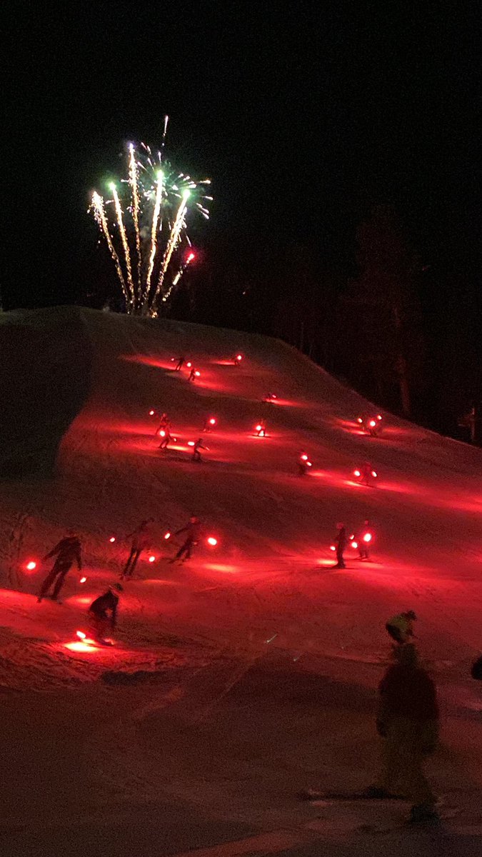 mskristawells's tweet photo. Mardi Gras in Red River this past weekend was amazing! Got to watch Jeff come down the mountain with torches:) https://t.co/uePTReNyPN