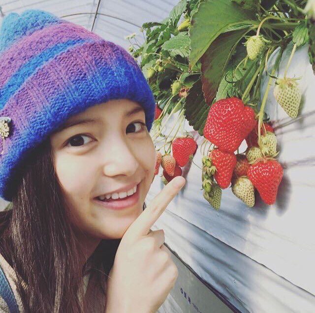traja69five's tweet photo. HAPPY BIRTHDAYうみにー！
#川島海荷 #海ちゃん https://t.co/2ojCytssyy