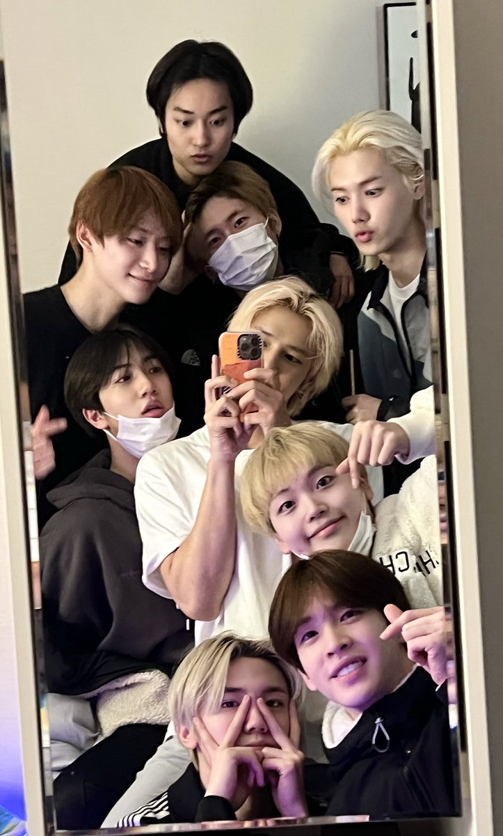 CRAVITY_twt tweet picture