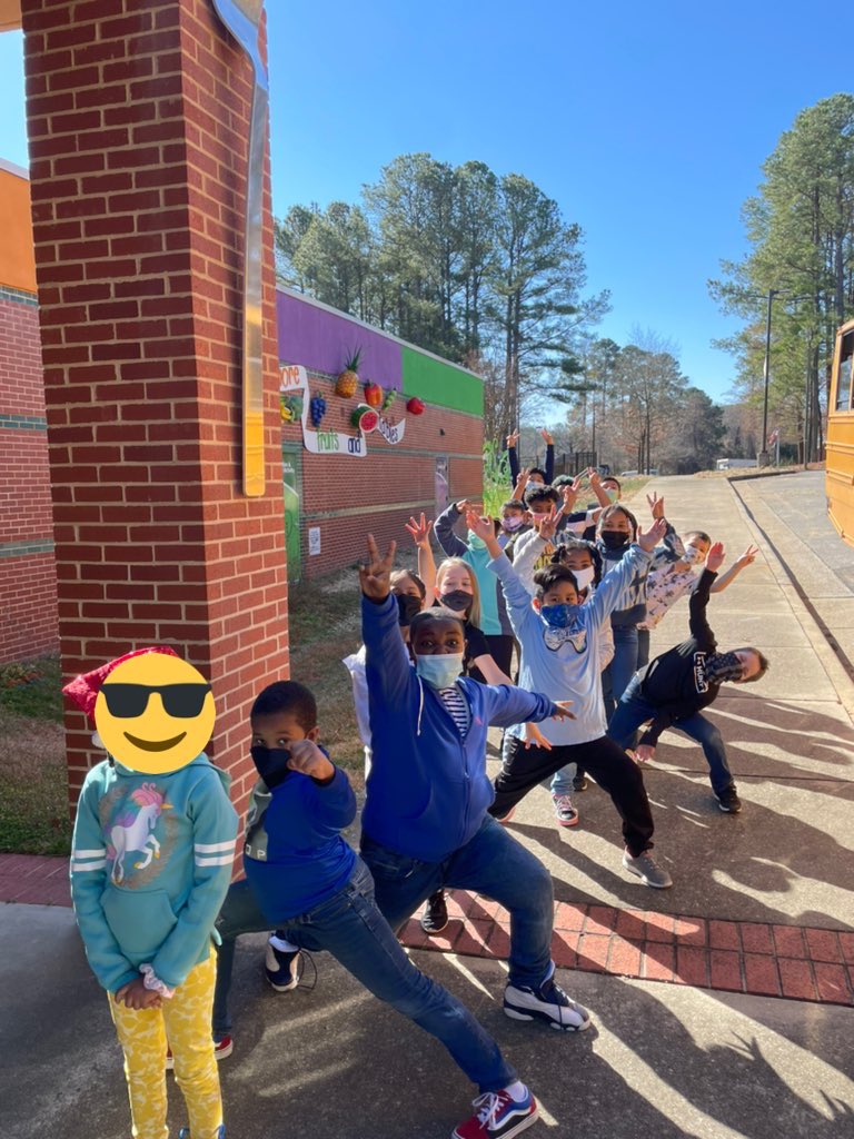 WilkinsonsWhimsyWorld tweet media