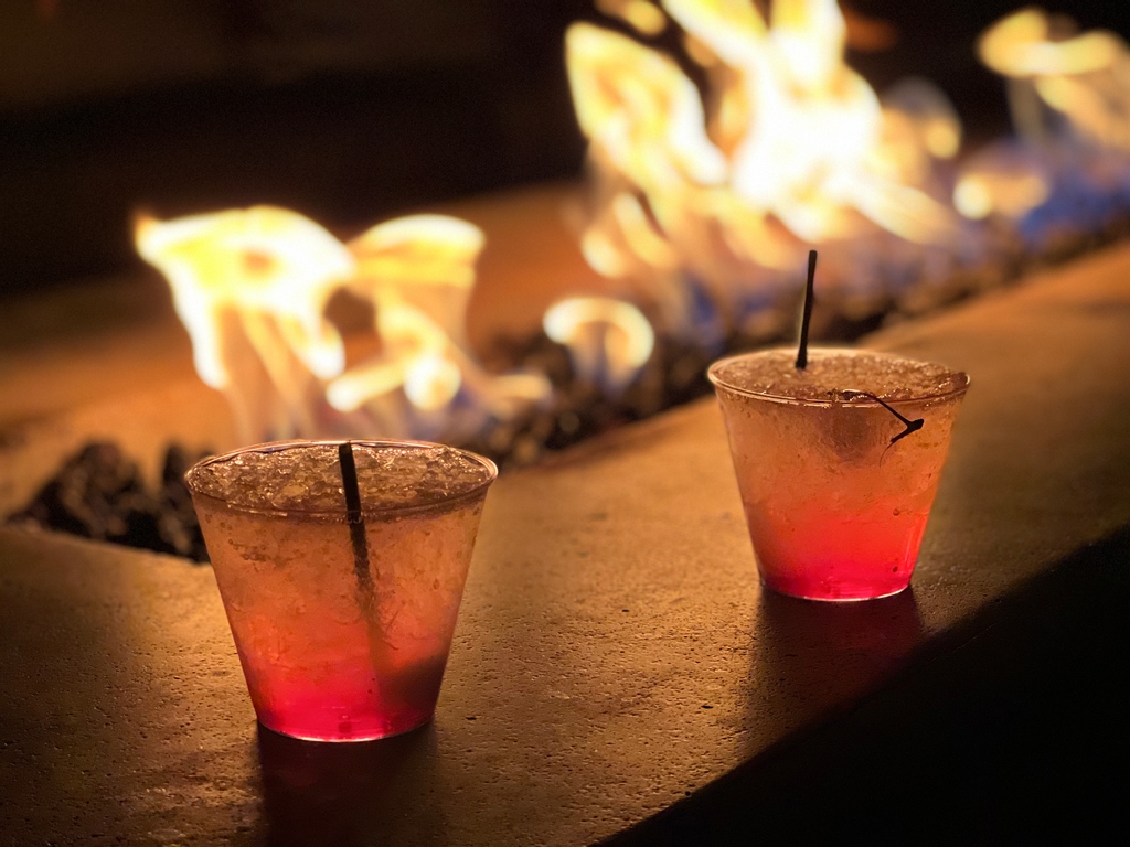 _iConnect's tweet photo. Spend a night at @rbgcanada ‘Wintertide’, happening now until March 12. Enjoy Music while sipping on cocktails, nothing beats that!
https://t.co/R3T4ICiD92
#CommunityEvents
#iConnectCommunity
#SupportHamOnt https://t.co/D5zpOtwpyR