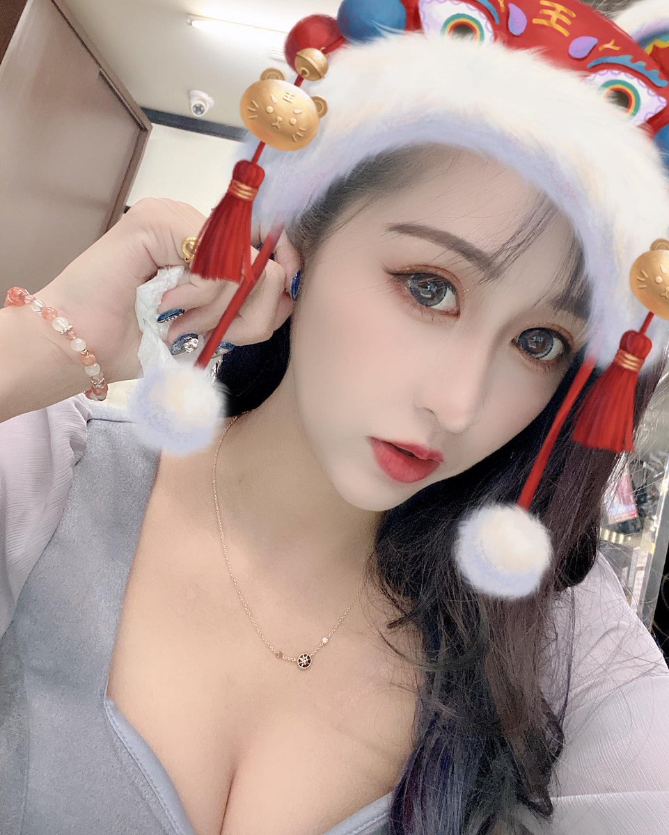 Anna5461454's tweet photo. today🤡🤡 https://t.co/A0vUzmx4WO