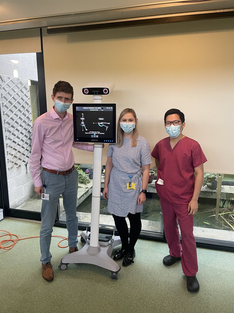 Lauren Ross (@laurenaliceross) on Twitter photo Great day learning how to do navigated total knee replacements 🔨🦴 #orthopilot #orthotwitter #bbraun #tka #navigation <a href="/leowjunmin/">Jun Min Leow</a> <a href="/PaulMiddleton_/">Paul Middleton</a> Great day learning how to do navigated total knee replacements 🔨🦴 #orthopilot #orthotwitter #bbraun #tka #navigation <a href="/leowjunmin/">Jun Min Leow</a> <a href="/PaulMiddleton_/">Paul Middleton</a>