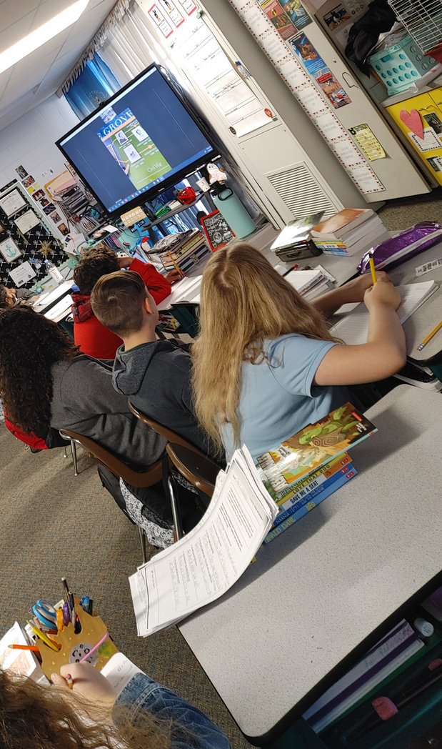 MsKinghasClass's tweet image. Spent our morning taking a virtual field trip to #thegrove in Tallahassee!