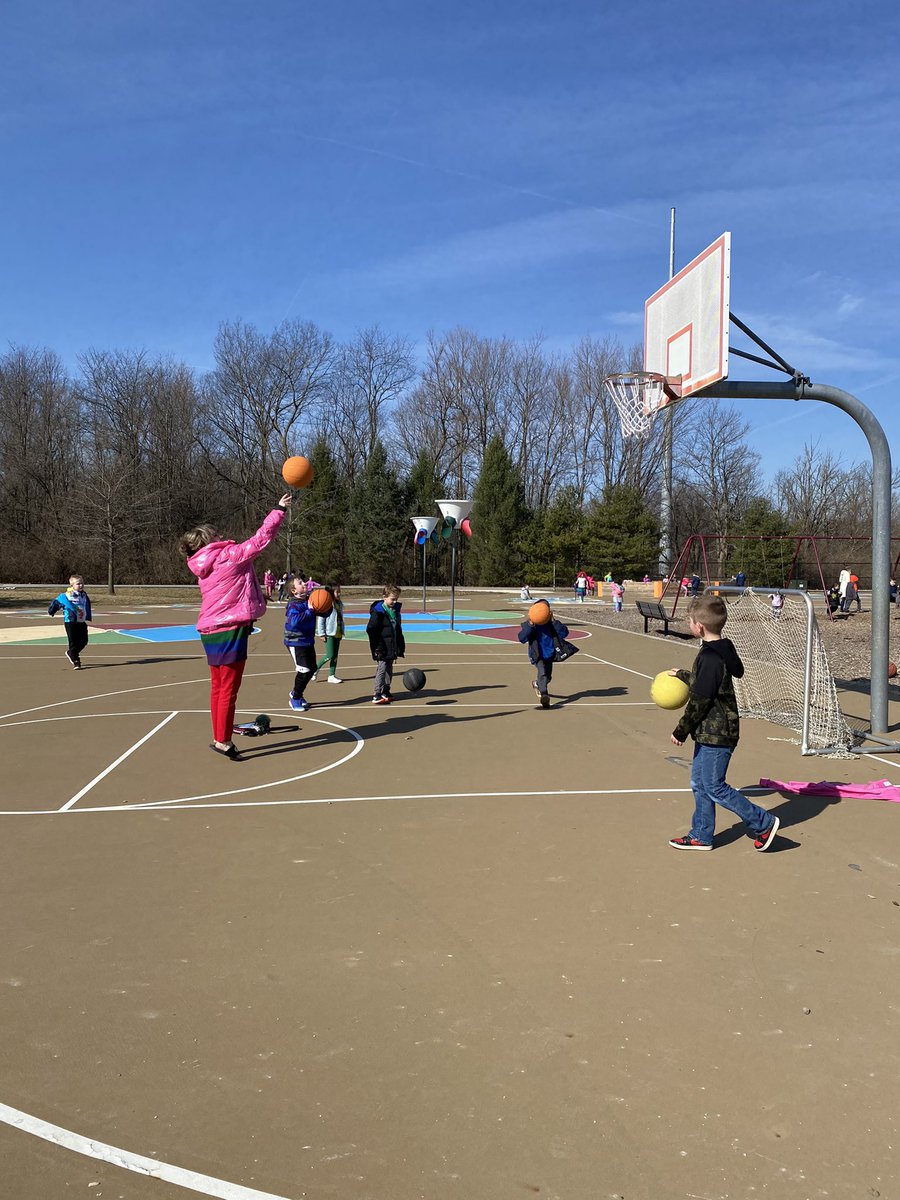 Mrs Lanane tweet media