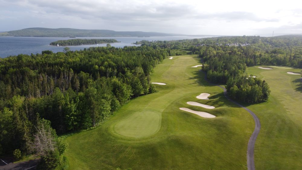 Our "must see" exhibitor of the day is <a href="/BELLBAYGOLFCLUB/">Bell Bay Golf Club</a> a beautiful and challenging course in incredible Cape Breton. Check their booth out at canadiangolfexpo.ca  Atlantic GolfExpo