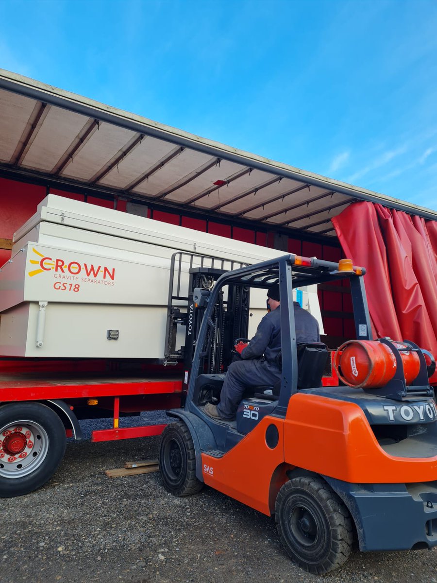 GravitySeparate's tweet photo. Monday saw another of our GS18's leaving the workshop, bound for its new home in Hull. Our thanks to H.C Wilson Transport at Elmswell. https://t.co/tVqsU5Emet