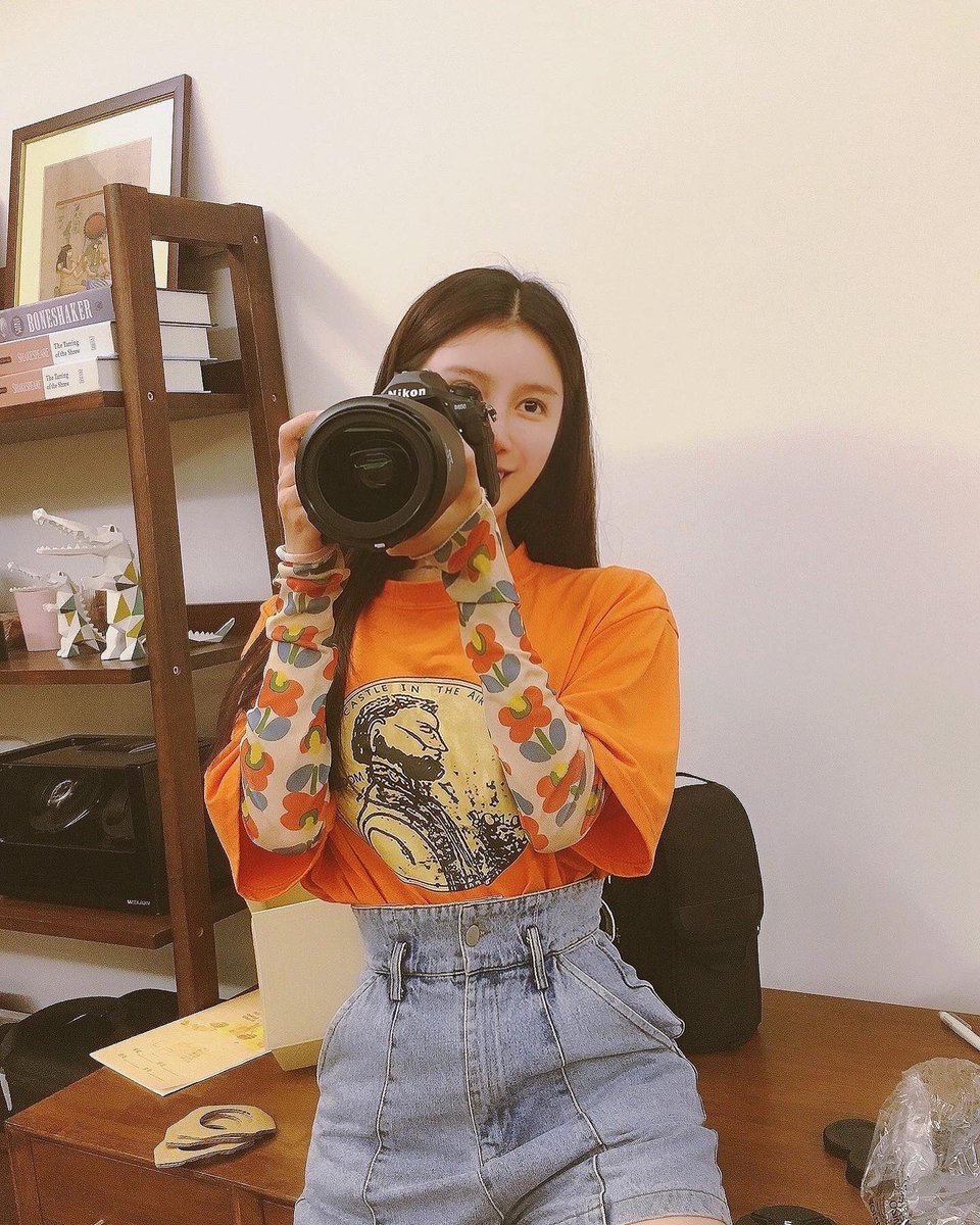 Jenny45945's tweet photo. Today is the photographer.😎#take a photograph #Know new friends #pay close attention #United States of America https://t.co/7HJETjVSrL