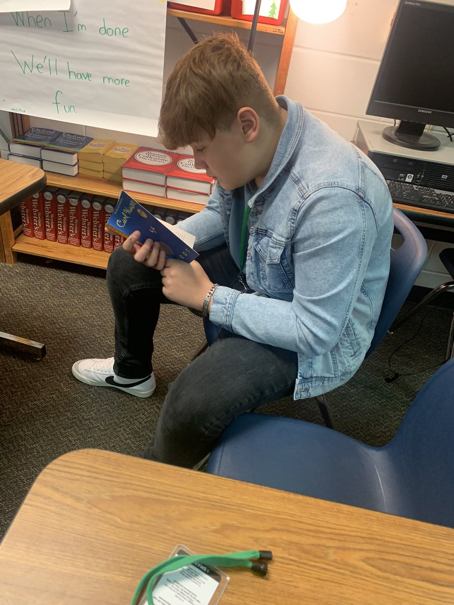 jlovelady4's tweet photo. Read Across America Day #Hildereads #ReadAcrossAmericaDay #ReadAcrossAmerica https://t.co/n1pcmckojl