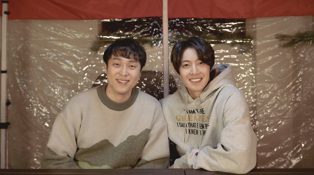 HENECIAUSAFC's tweet photo. 음치방 EP12 - 뮤지션 박쉐프(박인우작곡가편)
KIM HYUN JOONG.official

Please watch his video on his YouTube Channel 
 https://t.co/8Zz6n5uuPZ 

Thumbs up, comment, share, subscribe and click the little bell https://t.co/1f4qhHSy5C