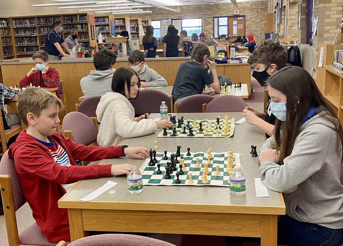 TaorminaGATE's tweet photo. Lots of great moves as Plum hosted the ESSPA Chess♟tournament for grades 6-8! @HPEPBSD @PlumTeachers @plumboroughsd https://t.co/zxmhzosiZD