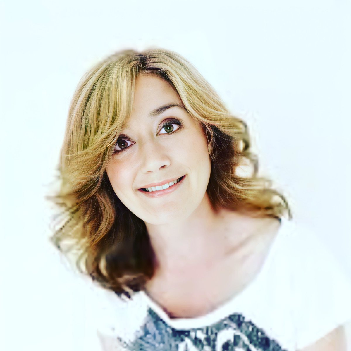 Support4Sophiex's tweet image. 💘💘💘😍😍😍
#SophieThompson #WomanCrushWednesday #Sheissocute