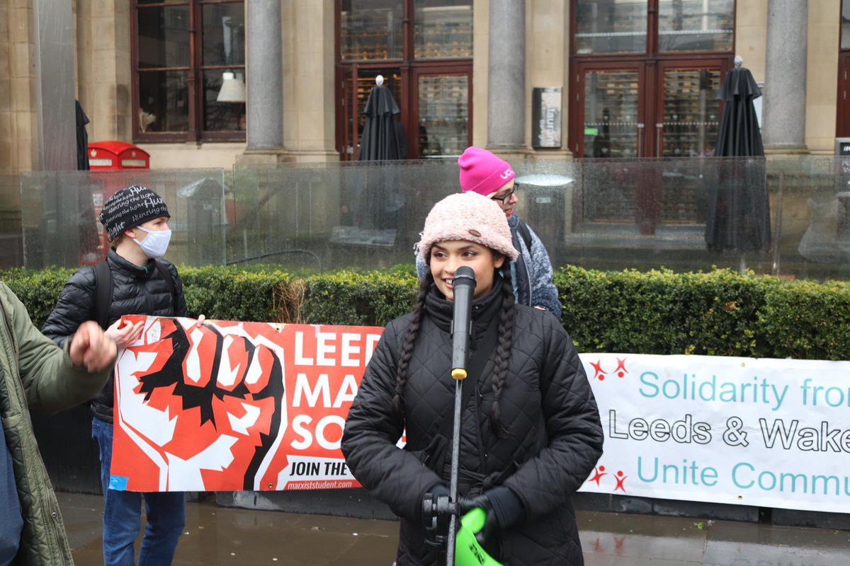 Vicky Blake UCU @vickyblake.bsky.social (@zenscara) on Twitter photo Ahem.
💥APPROX 1200 PEOPLE MARCHED + RALLIED IN LEEDS TODAY!💥
Stellar organising by <a href="/SSSLeeds/">Leeds Student Staff Solidarity</a> w special thanks to Sharifah R who sent these EPIC pics! Wish could have been 2 places at once!
#OneOfUsAllOfUs <a href="/ucu/">UCU</a> <a href="/leedsucu/">Leeds University UCU</a> <a href="/UCUYorksHumber/">UCUYorksHumber</a> #UCUstrike #UnisonStrike #StudentStrike Ahem.
💥APPROX 1200 PEOPLE MARCHED + RALLIED IN LEEDS TODAY!💥
Stellar organising by <a href="/SSSLeeds/">Leeds Student Staff Solidarity</a> w special thanks to Sharifah R who sent these EPIC pics! Wish could have been 2 places at once!
#OneOfUsAllOfUs <a href="/ucu/">UCU</a> <a href="/leedsucu/">Leeds University UCU</a> <a href="/UCUYorksHumber/">UCUYorksHumber</a> #UCUstrike #UnisonStrike #StudentStrike