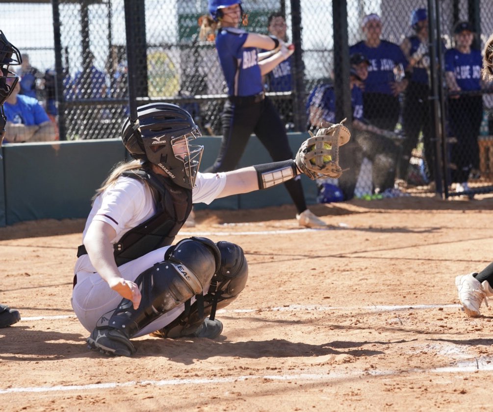 JrKinMT's tweet image. More Cobber Day 1….@CobberSoftball
