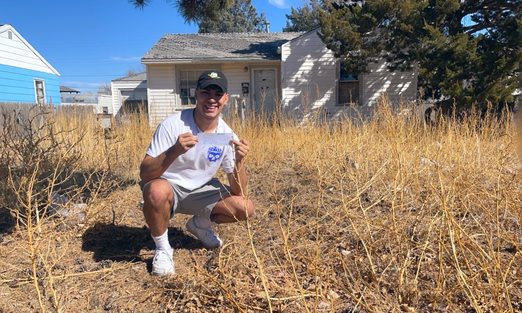 tysect's tweet image. Just bought my dream house! Officially a home owner! 🙏