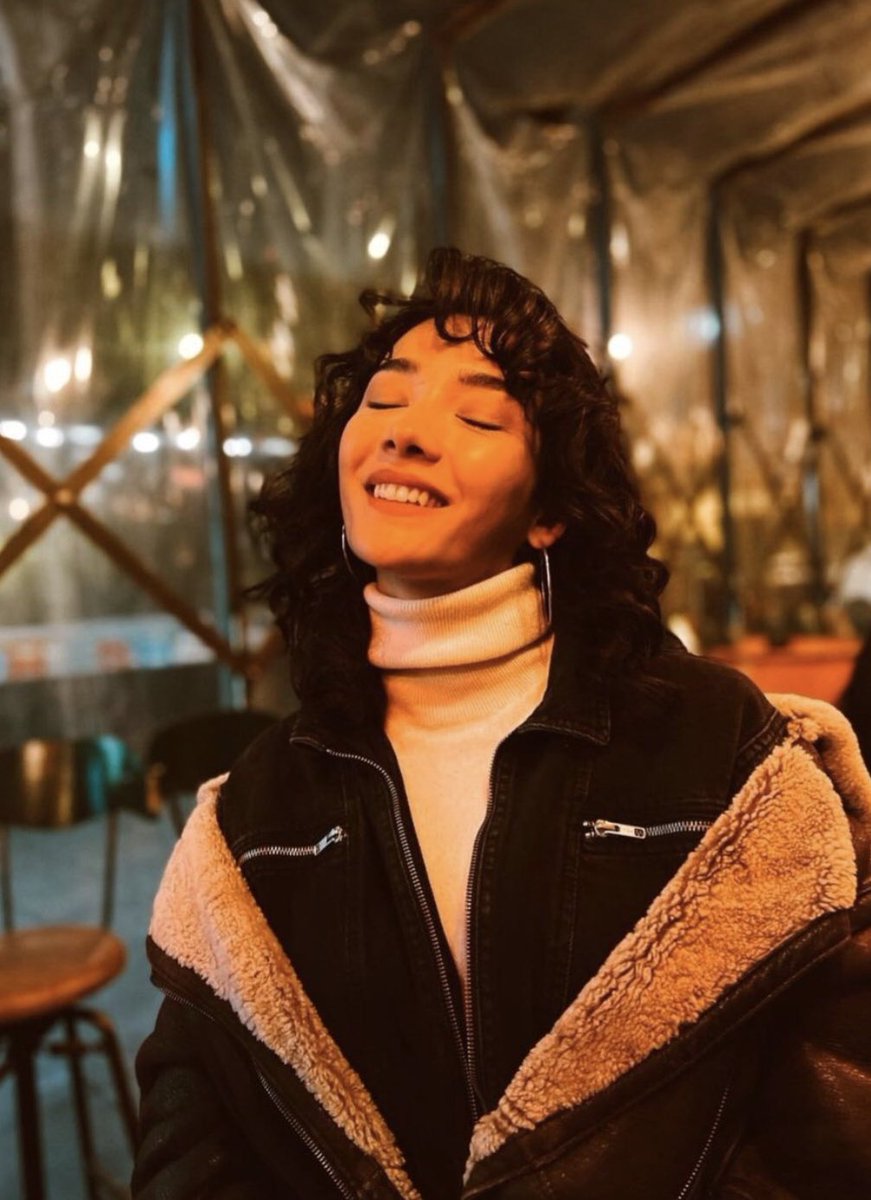 ClubPusat's tweet photo. Aybüke Pusat yeni.🧡 

                      •#AybükePusat https://t.co/99rx49S7eR