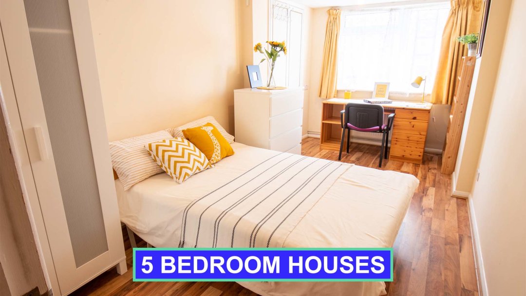 studentplaces_'s tweet photo. Have a swipe through some of our remaining 5 bedroom properties 🌃

We have 5 beds located across Canterbury for both Kent, CCCU and UCA students 🎓

Enquire today so we can book you in for a viewing 👀 info@studentplaces.com https://t.co/S5ySZYs3de