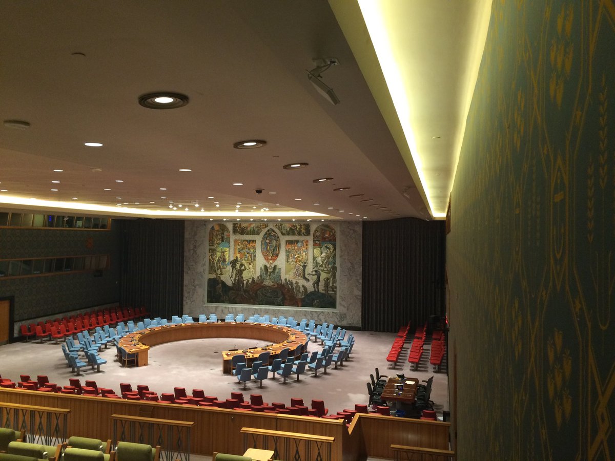 samu_CPH's tweet photo. The room’s emptiness that seems almost never to dissapear demonstrates yet again its most dangerous shortcoming, the veto power. Though this room failed to maintain international piece &amp; security, we all hope that 🇺🇦 will  be the next rising Phoenix. #safelives @OsvaldBjelland https://t.co/PPcbb7ZEan