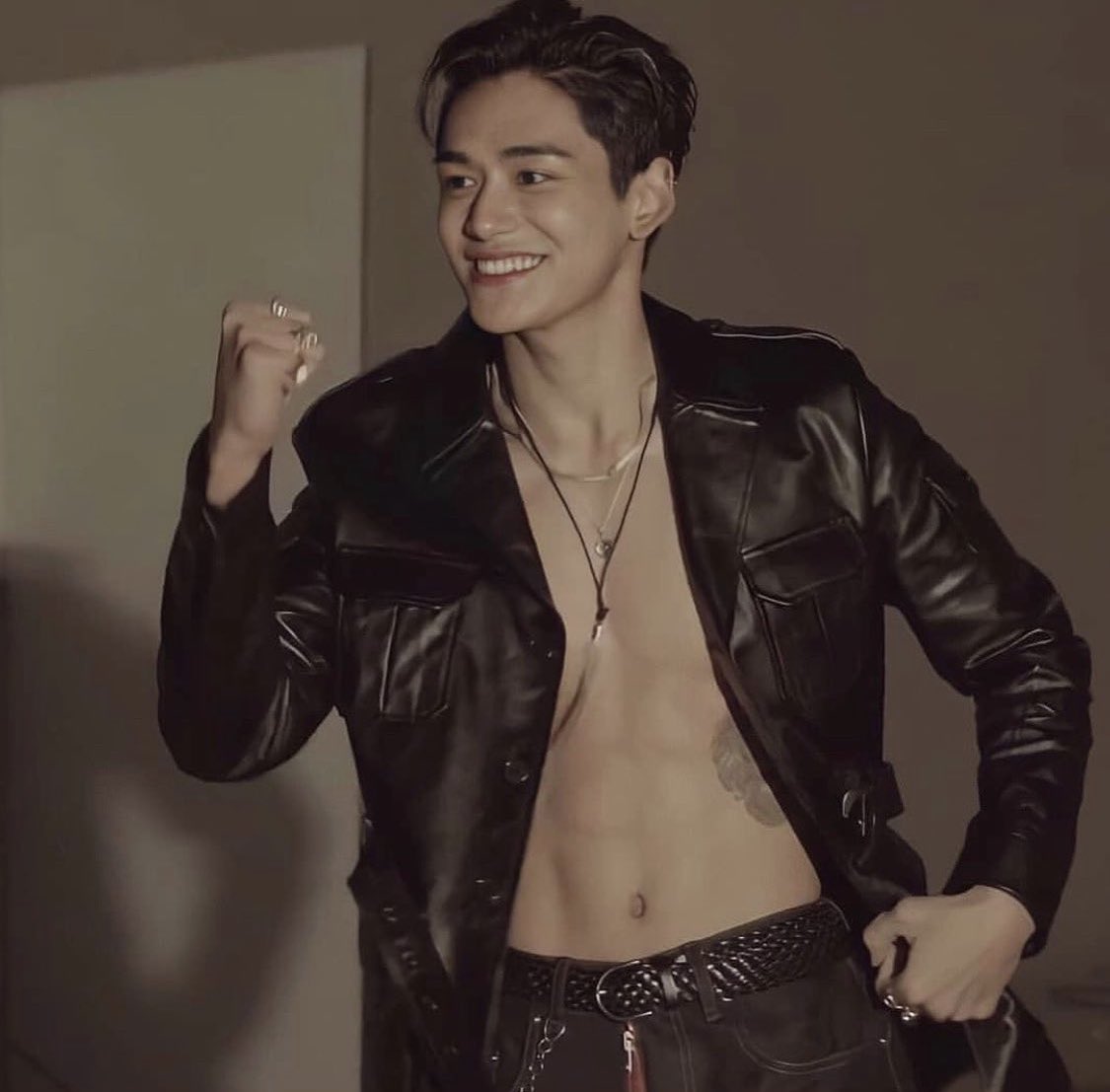 Legendary Kpop Abs ♂️ on Twitter: 