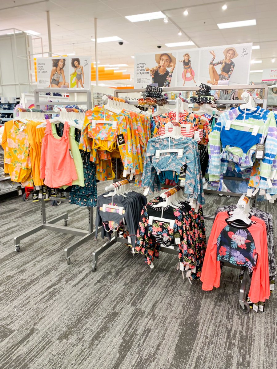sara57490953's tweet image. Love this season with all the bright colors. Recognition to TL Hyacinth for showcasing a color scheme and putting swim stories together so it’s easier for the guest to shop 😍🎯 #T2188 #Target @VisualMiami @JoeyG85
