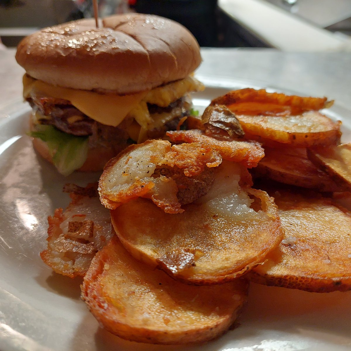 pressgrill's tweet photo. Lunches and dinners comprise a small, but still significant, part of your portfolio today. That’s why it's notable that TACOS + STEAK PHILLY are on special, and you can dine with us all day, UNTIL MIDNIGHT. Another option is to dial 298-1014, and get FULL BAR W/ TAKEOUT..! https://t.co/sqmkHO9Wsc