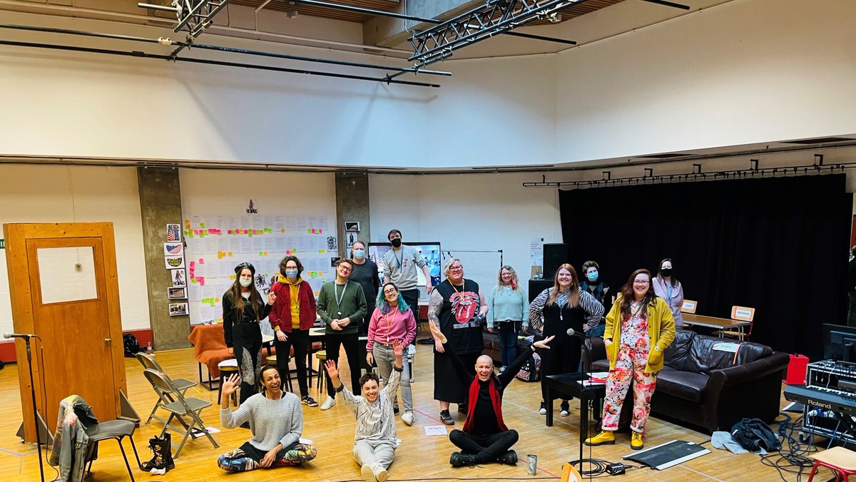LeedsPlayhouse's tweet photo. Rehearsals for #HedwigandtheAngryInch are officially underway!✅We’re thrilled to have the cast and creatives behind the show in our building as we count down the days to opening night ‍🎸🎹 

Book now >> https://t.co/v7jIdIp61F https://t.co/GuXANVgLRh