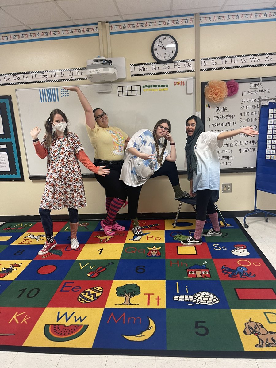 Be yourself. Everyone else is already taken. Happy wacky Wednesday @MsFaridi92 <a href="/msobrienDSES/">Ms. O’Brien</a> <a href="/barton_grade2/">Claire Barton</a> <a href="/DunwoodySprings/">DunwoodySpringsElem</a>