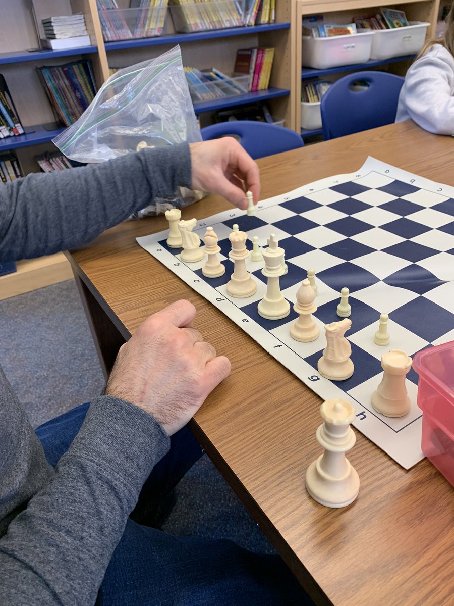 Harrisontdsb's tweet photo. #Extracurricular activities are starting up @Harrisontdsb ! #chessclub for beginners today at lunch recess with #happy and #excited @tdsb students! https://t.co/poPefDKG4D