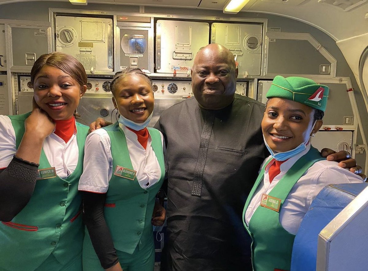 AzmanAir's tweet photo. “These AZMAN airline ladies made my flight from #Kaduna to #Lagos so special this afternoon. Warmest regards to you alI, I will fly AZMAN again, very courteous and dutiful”…
#AzmanAirExperience as shared by @DeleMomodu
It’s an honor to have you onboard Sir.
#LetsFlyAzmanAir https://t.co/n1xeCbAuYV