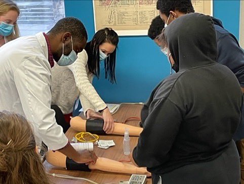 Pitt Pharmacy School tweet media