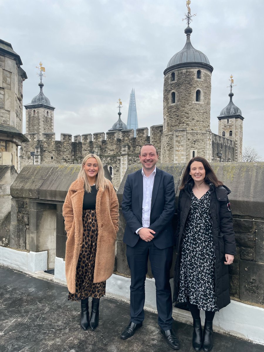 HughJamesLegal's tweet photo. Our military team felt honoured to be invited by the RHQT The Royal Regiment of Fusiliers to The Tower of London today, for a session to learn more about the support the Regiment provides to fusiliers. Thanks to Major (Ret'd) Paul Martin for such an insightful morning. https://t.co/Tf9hSEIguR