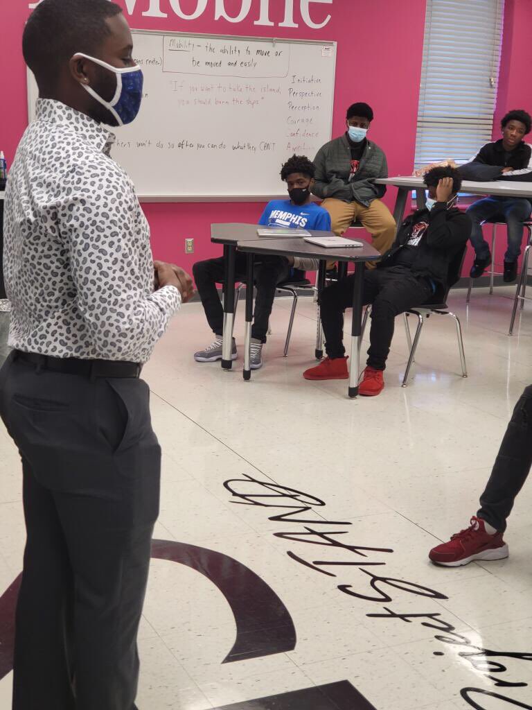 ClementsTarol's tweet photo. Special thanks to @JorisMarquis for speaking with our Project STAND students! Sharing a powerful message of encouragement! He’s a leader and mentor in the work taught by the best @SCSSuptRay ❤️! We are reimagining 901! #begreat#service#weareworking #gwcca https://t.co/vlJmF09hXX