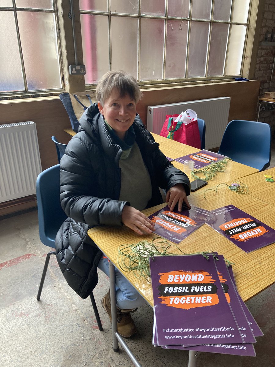 beyondfft's tweet image. Count down to Sunday as we prep banners and placards for #BeyondFFT @CClimateAction @muslimsdeclare @XrBuddhists @BritishQuakers @ecosikh