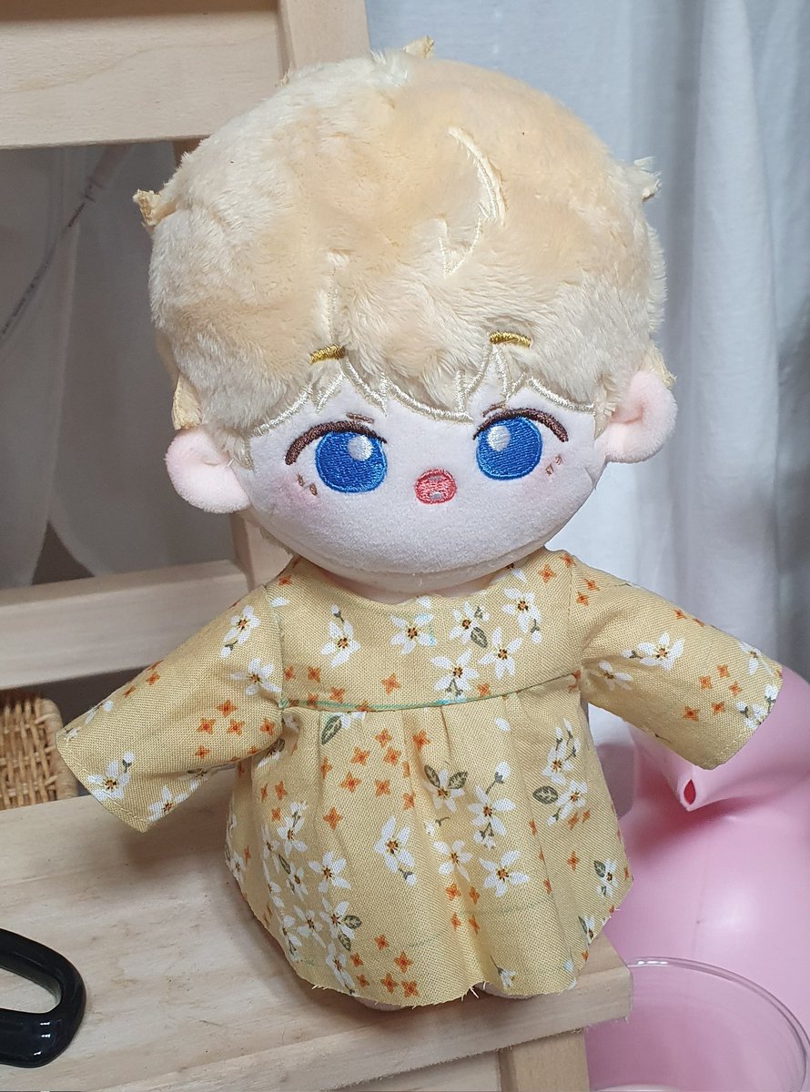 쟈근비파 tweet media