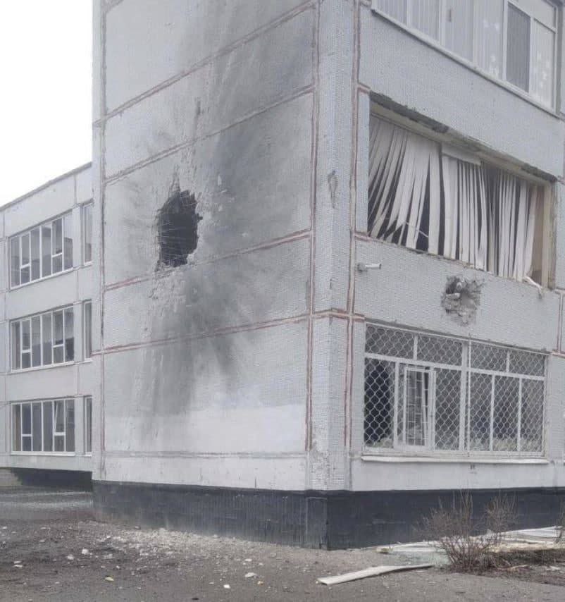 Marina_Light's tweet photo. Photos that the whole world should see.

Schools, kindergartens, maternity hospitals, residential buildings...
These are all strategic objects for Russia https://t.co/jhCu9n4uOF