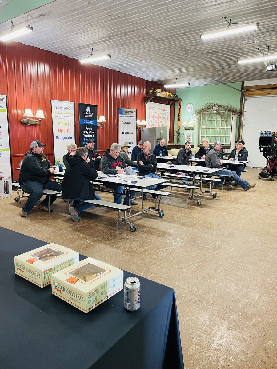 LincoPrecision's tweet photo. SIMPAS & SmartBox+ operations meeting taking place now! #farming #illinois #farmlife #farm #agricultural #ag #iowa #SIMPAS https://t.co/w76iXfoTvt