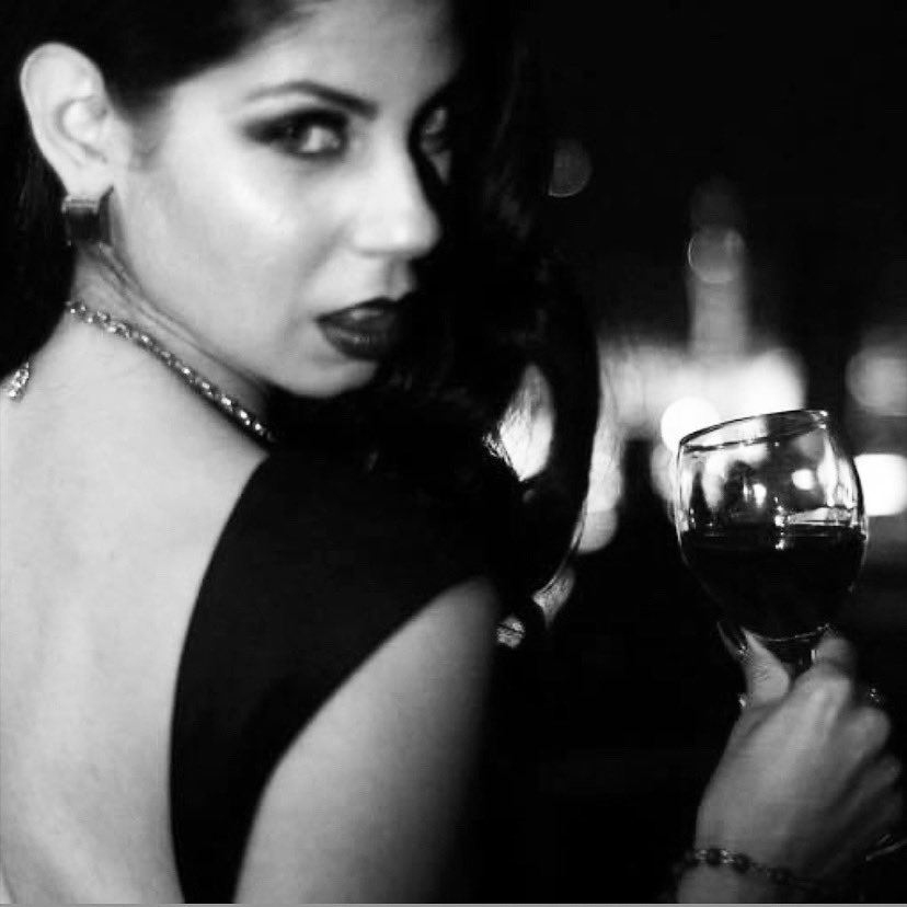 Cyndancer's tweet photo. You can only drown in the abyss of your own shadow if you do not confront and conquer them.
Master your domain… own your demons… #queenmentality
#Vampirethemasquerade #latina #vampire #anxierywarrior https://t.co/NTHCkhMgF6