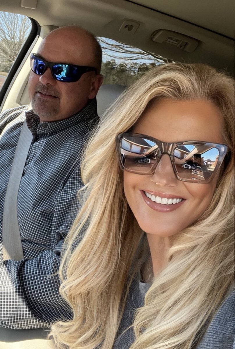 Tammy_gunter2's tweet photo. Enjoying this beautiful weather with this honey! 🥰🤗 @gunterracing28
#Lovingthisweather☀️
#sunshineyday
#Alwaysanadventure🤗❤️ https://t.co/p3ZAsRu9ac