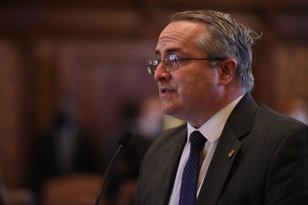 Senator John Connor tweet media