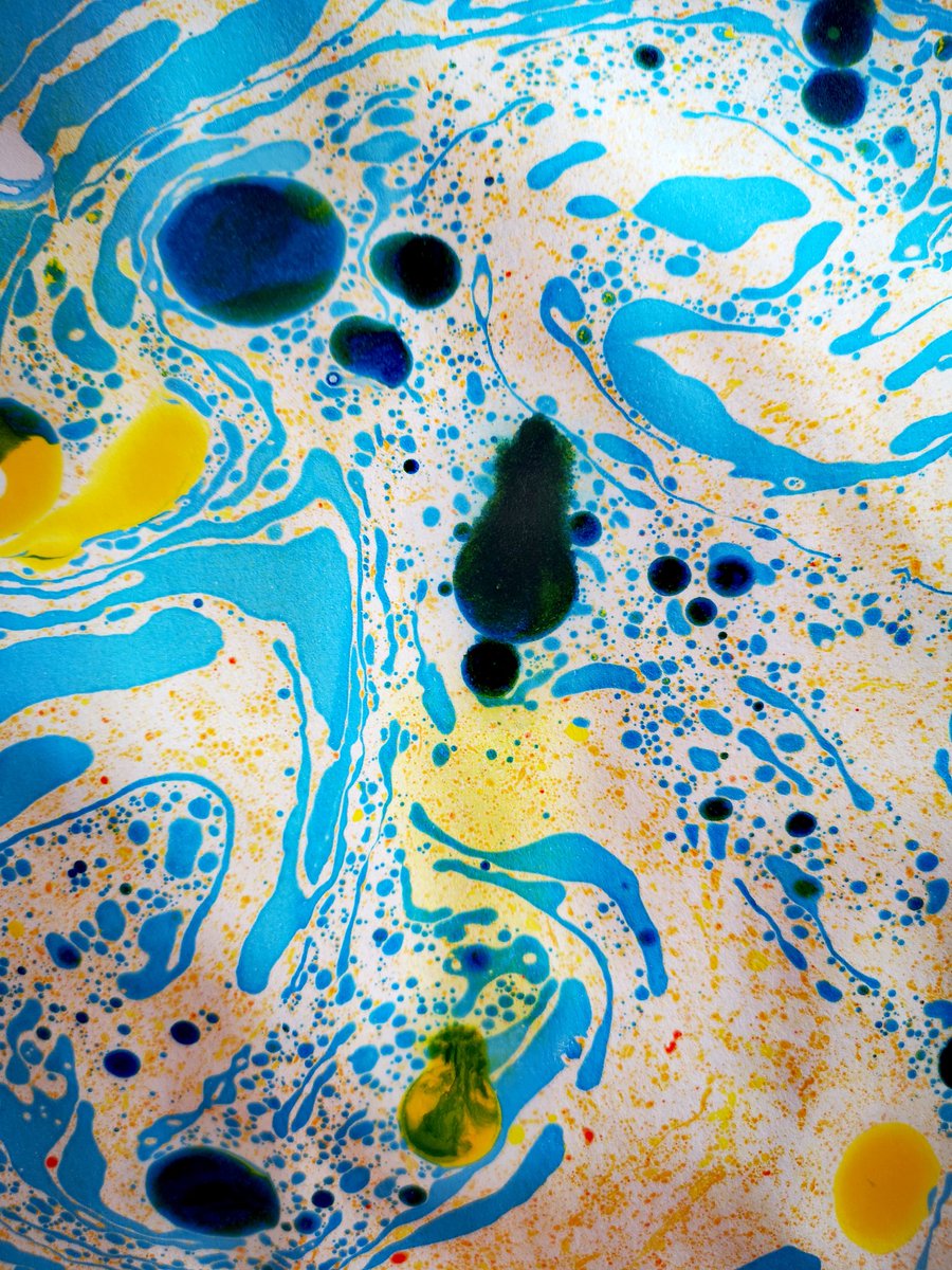 MissGRoach1's tweet photo. Some lovely marbling experiments created by Ryun (yr10) in response to the artist Gina Deluca. #inkmarbling #artexperiments #motivatedtostrive #maesteg #maestegschool https://t.co/1F3sWcJjRO