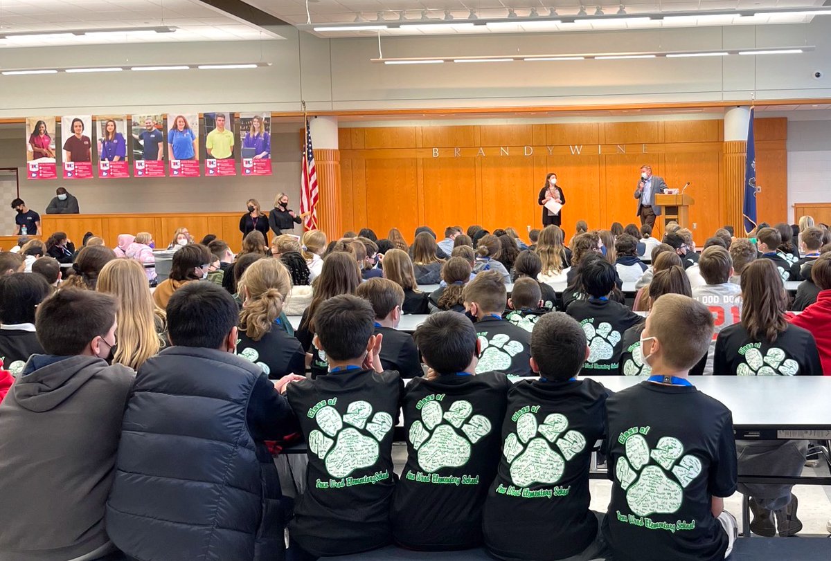 WestChesterASD's tweet photo. Our #WCASD Penn Wood Bears recently took a field trip to TCHS to learn about the many exciting programs that will be available to them in high school!
They explored programs like animal science, cosmetology, barbering and mechanics ππ #WCASDEducates #CareerReady @CCIU_24 https://t.co/uOjFJA0B7L