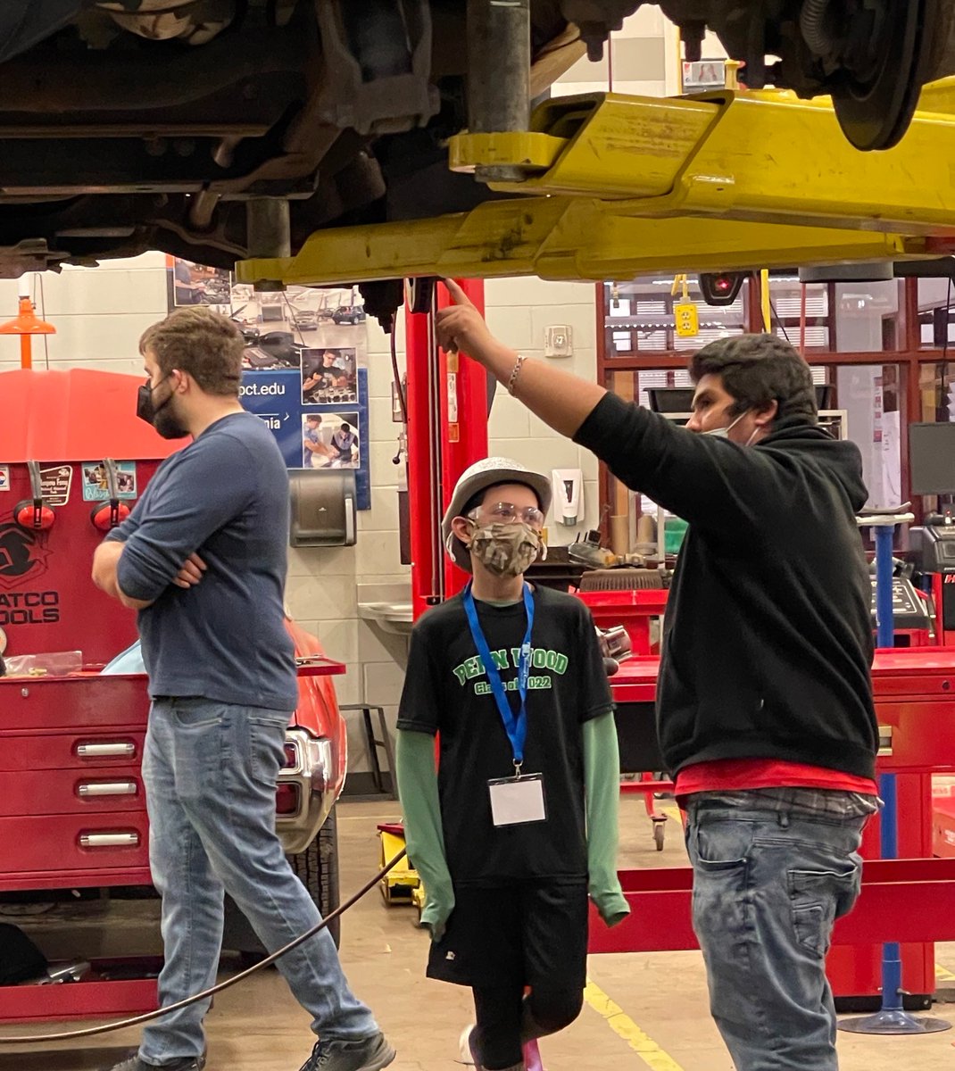 WestChesterASD's tweet photo. Our #WCASD Penn Wood Bears recently took a field trip to TCHS to learn about the many exciting programs that will be available to them in high school!
They explored programs like animal science, cosmetology, barbering and mechanics ππ #WCASDEducates #CareerReady @CCIU_24 https://t.co/uOjFJA0B7L