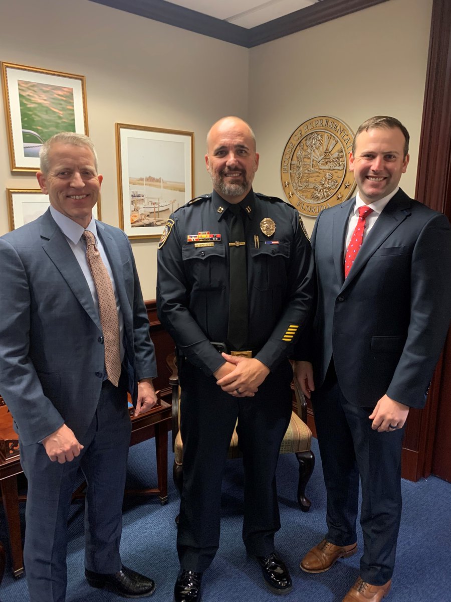 The Florida House was proud to welcome Captain Freddy Caceres of the Hialeah Gardens Police Department as our Law Enforcement Officer of the Day!